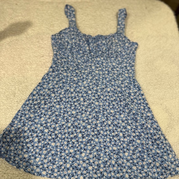 attard state Blue Floral Mini Dress size m - Picture 2 of 5